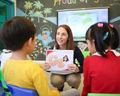 小学学习英语播放_英语在线口语学习_小学英语在线学习哪家好