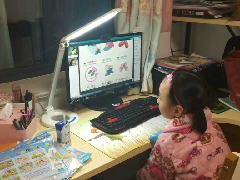 教幼儿学画画_教幼儿识字动画片_幼儿英语怎么教比较好